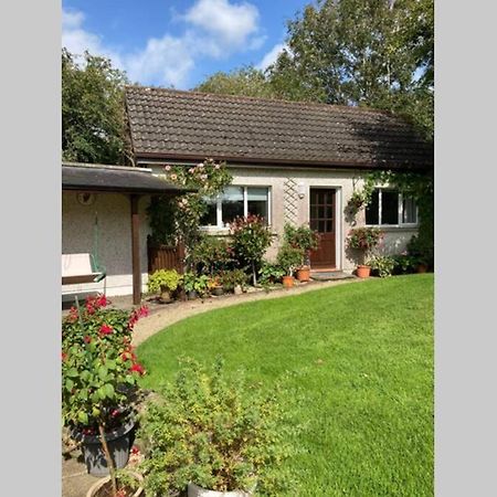 شقة Mews With Garden Views كارلو المظهر الخارجي الصورة
